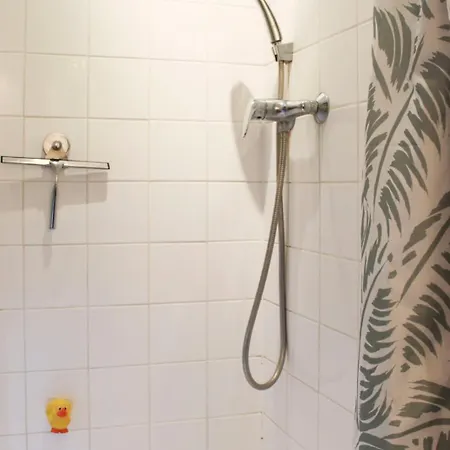 Charming With Courtyard Near Pere-lachaise Appartement Parijs
